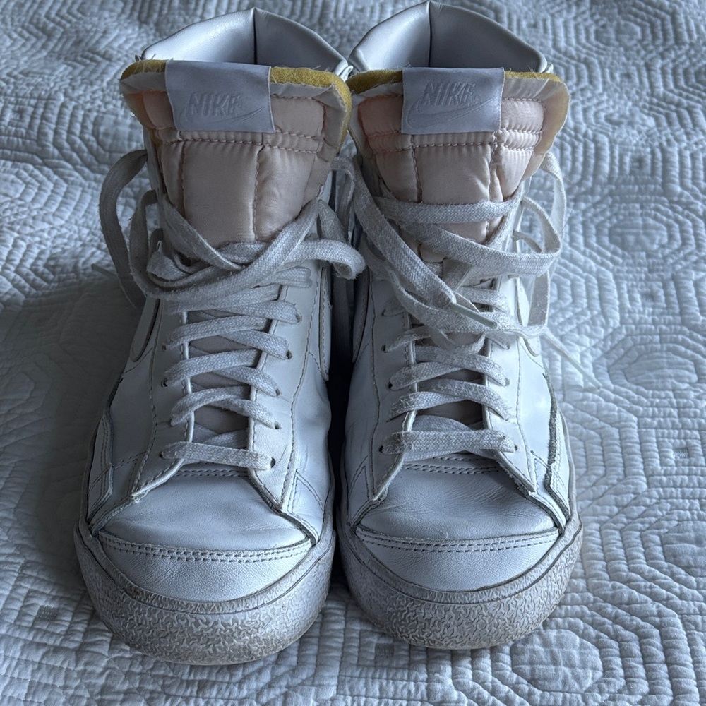 Nike Blazers Women's White and Yellow Sneakers